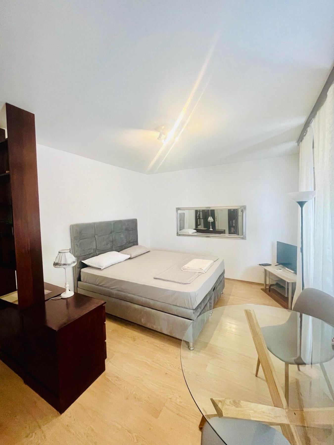 Dorcol Hideaway Apartment Belgrade Exterior photo